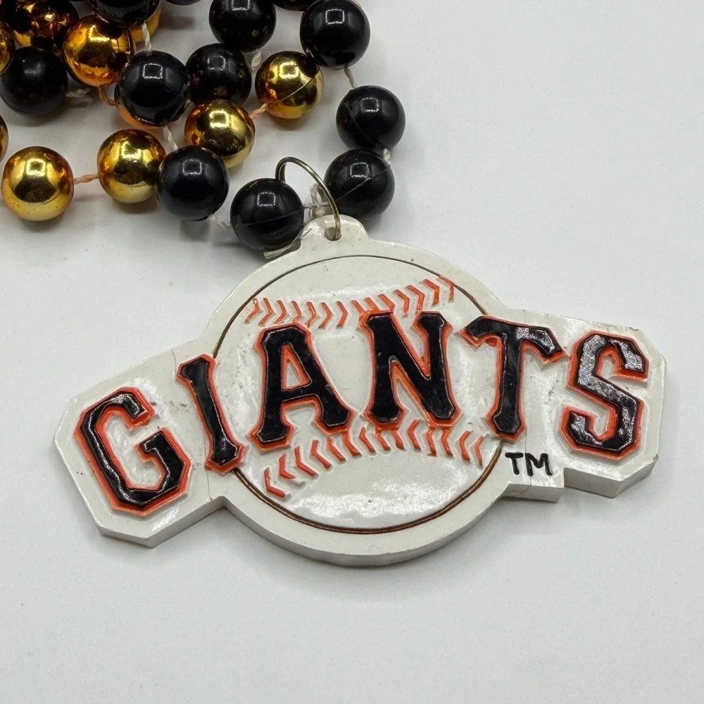 San Francisco Giants Beaded Necklace Black Orange Logo Pendant MLB Baseball